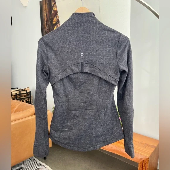 Lululemon Define Jacket - Picture 4 of 6